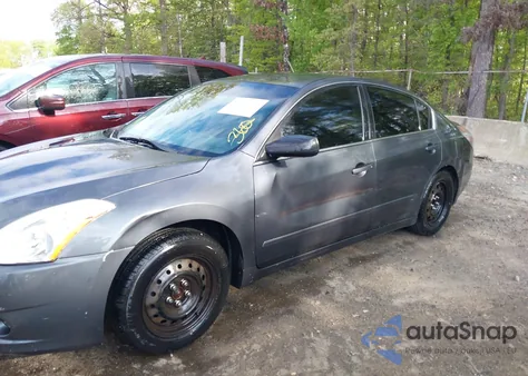 2010 Nissan Altima Base z USA, uszkodzony, nr VIN 1N4AL2AP7AC150843